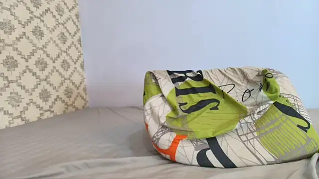 Snapshot of Chantal_taylor_ chatting on March 15, 2025, 6:21 pm Chantal taylor online show from March 15, 2025, 6:21 pm