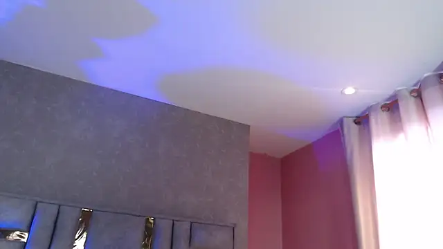 JuliaRose ks online show from January 12, 2026, 12:43 pm