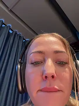 ElenaHaze online show from December 12, 2024, 9:08 am