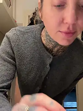 ElenaHaze online show from March 20, 2025, 8:31 am