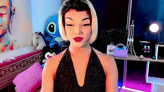 Snapshot of the-horus-girl chatting on February 13, 2025, 12:13 am the-horus-girl online show from February 13, 2025, 12:13 am