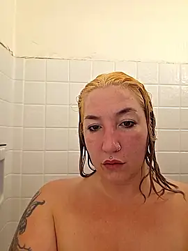 Snapshot of anja_peach chatting on January 9, 2026, 5:26 pm anja peach online show from January 9, 2026, 5:26 pm