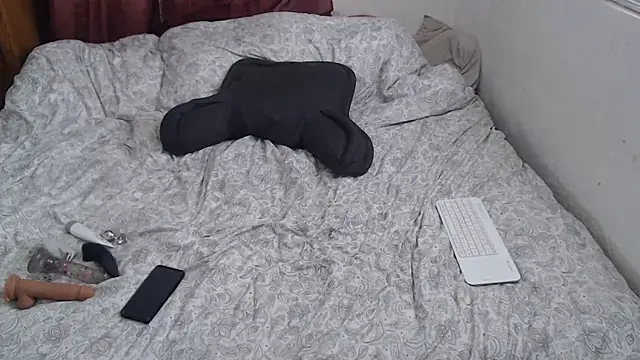 Snapshot of anja_peach chatting on February 20, 2026, 7:03 pm anja peach online show from February 20, 2026, 7:03 pm