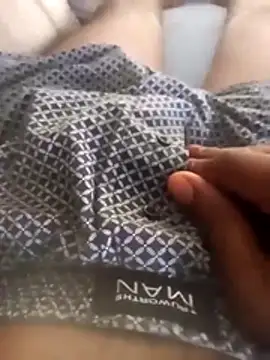 Snapshot of Almino00 chatting on February 16, 2026, 9:38 am Almino00 online show from February 16, 2026, 9:38 am