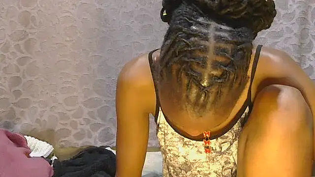 Snapshot of slim_girl02 chatting on March 11, 2026, 8:31 am slim girl02 online show from March 11, 2026, 8:31 am