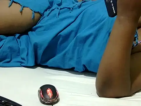 kelly255 online show from September 23, 2025, 4:43 pm