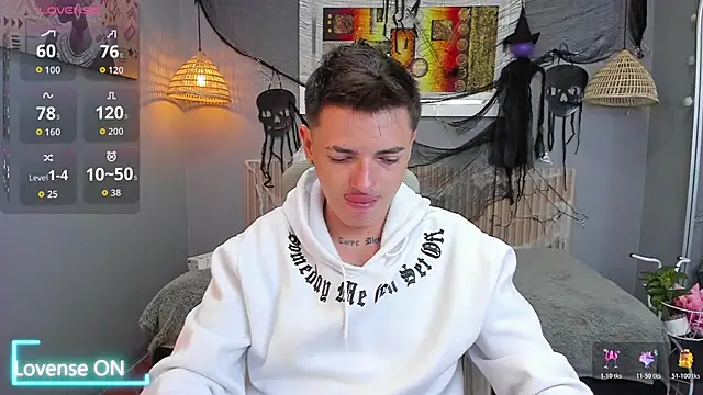 tossetrech online show from October 26, 2025, 3:12 am