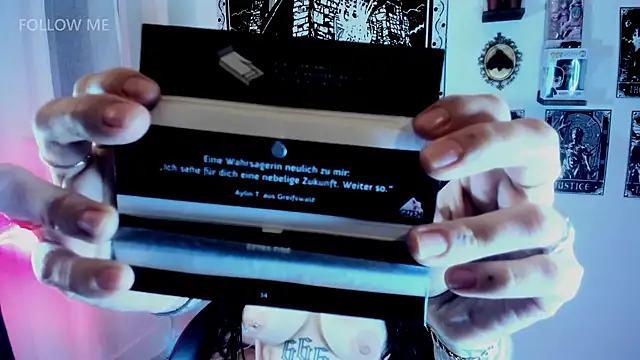 Demongirl6666 online show from December 3, 2025, 8:07 pm