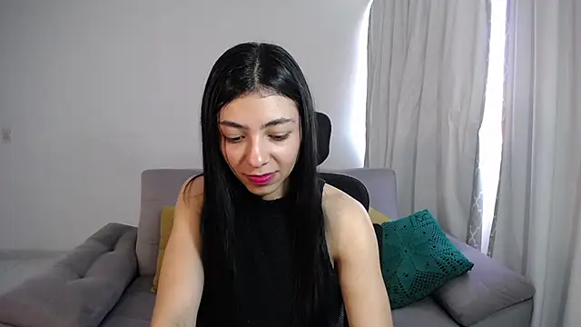 Snapshot of Liissa_cute_ chatting on January 13, 2025, 6:59 pm Liissa cute online show from January 13, 2025, 6:59 pm