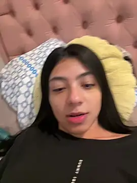 Snapshot of Liissa_cute_ chatting on January 26, 2025, 3:48 am Liissa cute online show from January 26, 2025, 3:48 am