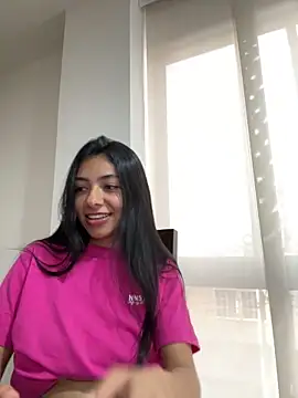 Snapshot of Liissa_cute_ chatting on February 17, 2025, 10:25 pm Liissa cute online show from February 17, 2025, 10:25 pm