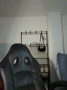 Snapshot of Liissa_cute_ chatting on November 12, 2025, 9:25 pm Liissa cute online show from November 12, 2025, 9:25 pm