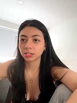 Snapshot of Liissa_cute_ chatting on November 27, 2025, 8:55 pm Liissa cute online show from November 27, 2025, 8:55 pm