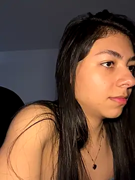 Snapshot of Liissa_cute_ chatting on December 3, 2025, 9:02 pm Liissa cute online show from December 3, 2025, 9:02 pm