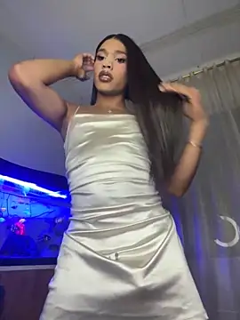 Snapshot of Emaa- chatting on October 3, 2025, 1:24 am Emaa- online show from October 3, 2025, 1:24 am