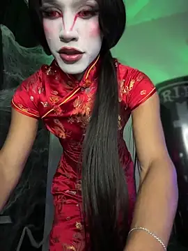 Snapshot of Emaa- chatting on October 31, 2025, 10:22 pm Emaa- online show from October 31, 2025, 10:22 pm