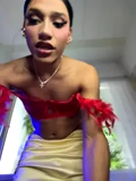 Snapshot of Emaa- chatting on November 21, 2025, 11:14 pm Emaa- online show from November 21, 2025, 11:14 pm