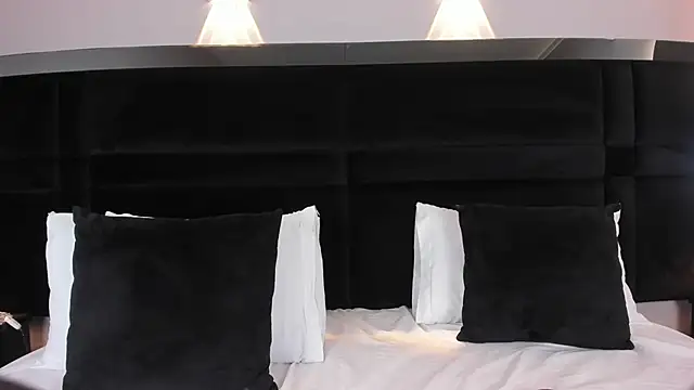 Snapshot of afrodytasky_ chatting on December 17, 2025, 11:55 pm afrodytasky online show from December 17, 2025, 11:55 pm
