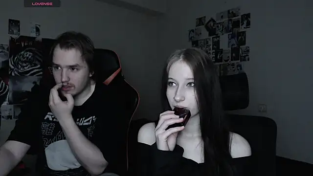 Snapshot of camcoupbang chatting on February 1, 2025, 1:55 am camcoupbang online show from February 1, 2025, 1:55 am