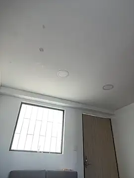 Snapshot of LauraCadwell chatting on March 22, 2025, 1:30 pm LauraCadwell online show from March 22, 2025, 1:30 pm