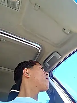 Snapshot of Yoko0381 chatting on November 12, 2025, 6:52 pm Yoko0381 online show from November 12, 2025, 6:52 pm