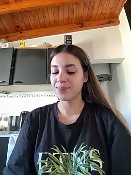 Snapshot of Lolykush chatting on September 22, 2025, 5:37 pm Lolykush online show from September 22, 2025, 5:37 pm