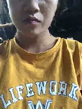 Snapshot of xotm chatting on December 26, 2024, 7:35 am xotm online show from December 26, 2024, 7:35 am