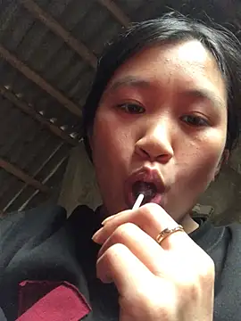 Snapshot of xotm chatting on February 6, 2025, 7:24 am xotm online show from February 6, 2025, 7:24 am