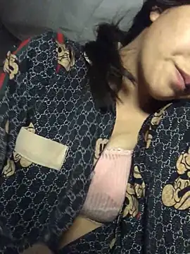 Snapshot of xotm chatting on March 5, 2025, 2:56 pm xotm online show from March 5, 2025, 2:56 pm