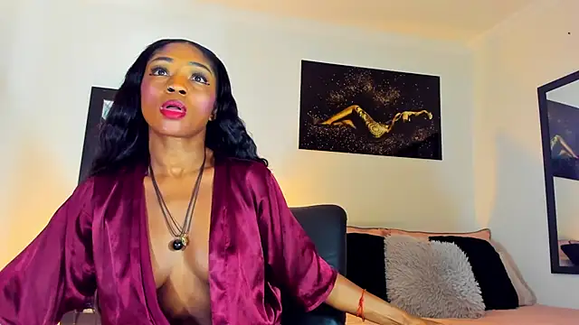 Snapshot of KimberlyBanks2 chatting on October 15, 2025, 10:04 am KimberlyBanks2 online show from October 15, 2025, 10:04 am