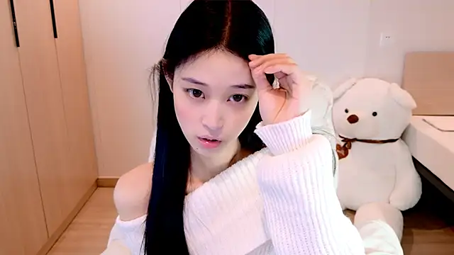 Xueb J online show from November 23, 2025, 4:18 pm