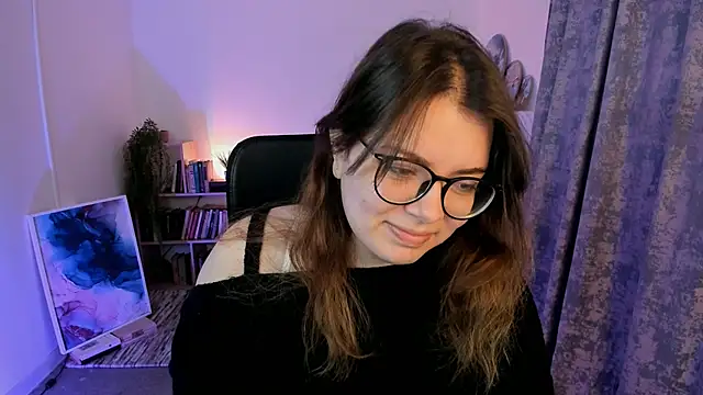 Snapshot of KeytSilvas chatting on December 14, 2024, 2:56 am KeytSilvas online show from December 14, 2024, 2:56 am