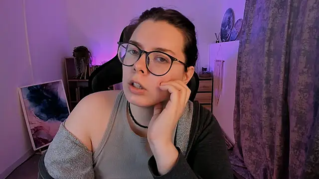 Snapshot of KeytSilvas chatting on January 26, 2025, 8:46 am KeytSilvas online show from January 26, 2025, 8:46 am