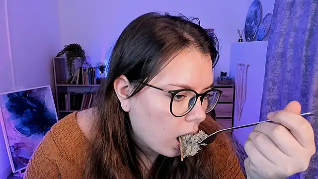 Snapshot of KeytSilvas chatting on February 5, 2025, 3:09 pm KeytSilvas online show from February 5, 2025, 3:09 pm