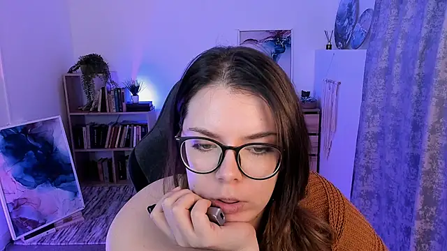 Snapshot of KeytSilvas chatting on February 5, 2025, 6:15 pm KeytSilvas online show from February 5, 2025, 6:15 pm