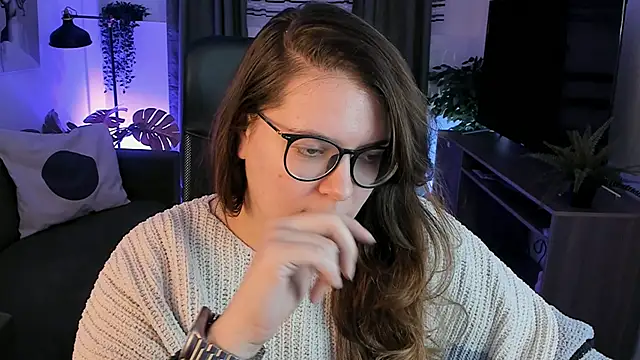 Snapshot of KeytSilvas chatting on March 11, 2025, 3:34 pm KeytSilvas online show from March 11, 2025, 3:34 pm