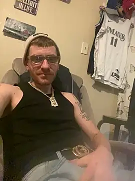 Snapshot of CityBoy75211 chatting on February 13, 2025, 12:00 pm CityBoy75211 online show from February 13, 2025, 12:00 pm