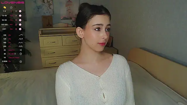 Snapshot of cosmosbaby chatting on November 30, 2025, 2:10 pm cosmosbaby online show from November 30, 2025, 2:10 pm