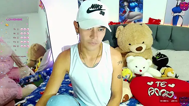 Snapshot of _snopyy_ chatting on February 26, 2025, 8:00 pm snopyy online show from February 26, 2025, 8:00 pm