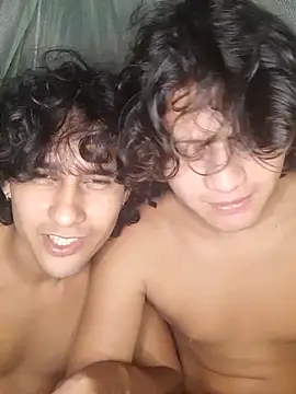 Snapshot of pedrodavid_ chatting on February 12, 2026, 12:16 am pedrodavid online show from February 12, 2026, 12:16 am