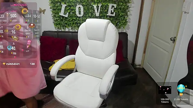 Snapshot of Enma__clark chatting on January 18, 2025, 7:28 am Enma clark online show from January 18, 2025, 7:28 am