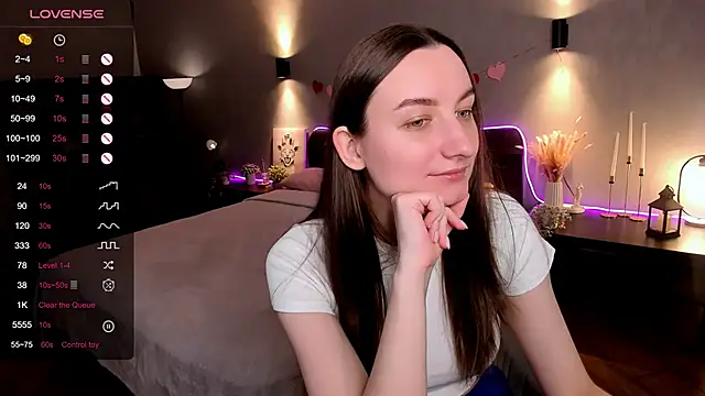 annacooleman online show from May 17, 2026, 2:09 am