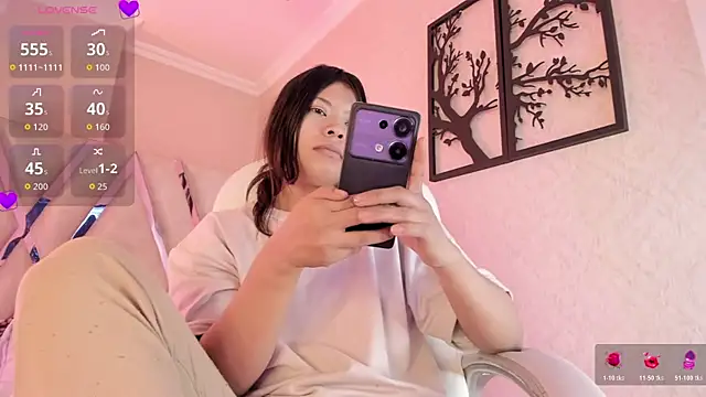 Punkys  online show from March 17, 2026, 8:12 pm