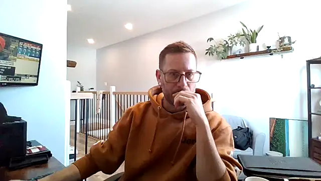 Bigdicktrav902 online show from February 25, 2025, 2:11 pm