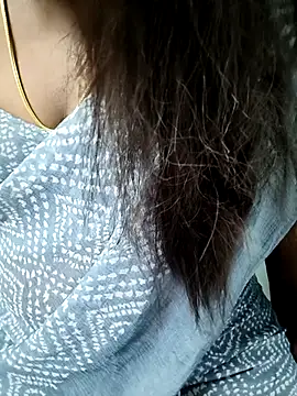 Snapshot of tamil_subha69 chatting on November 24, 2025, 9:47 pm tamil subha69 online show from November 24, 2025, 9:47 pm