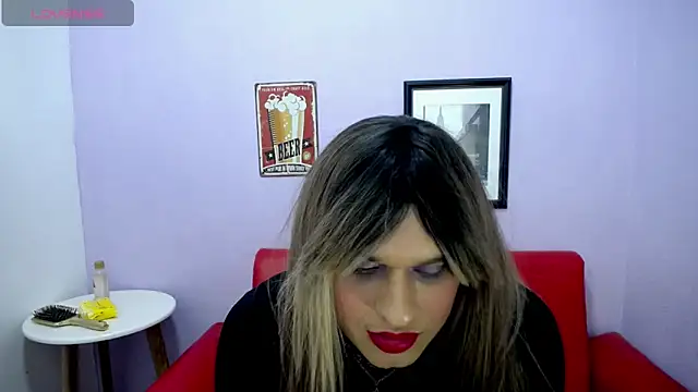 Snapshot of hkendrick chatting on February 4, 2025, 1:02 am hkendrick online show from February 4, 2025, 1:02 am