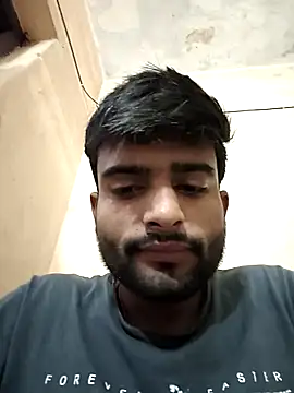 Snapshot of PRIYANHU@xh chatting on March 12, 2026, 5:13 am PRIYANHUxh online show from March 12, 2026, 5:13 am