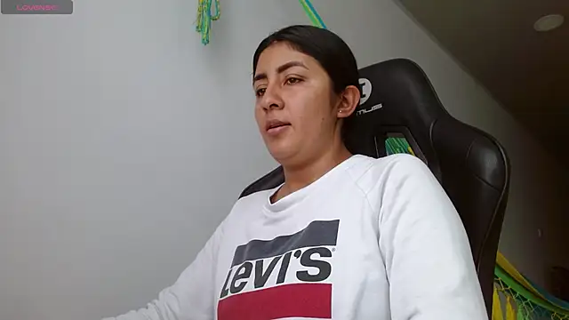 Snapshot of danna_peterson1 chatting on October 28, 2025, 6:10 pm danna peterson1 online show from October 28, 2025, 6:10 pm