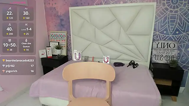 ariadna dawson7 online show from October 1, 2025, 7:53 pm