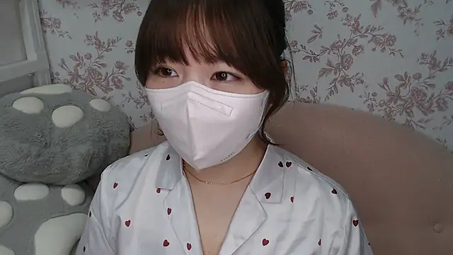 Snapshot of mei_hosina chatting on January 13, 2026, 3:50 pm mei hosina online show from January 13, 2026, 3:50 pm